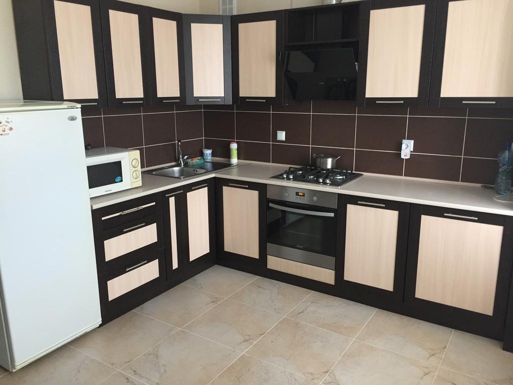 Apartment On Parkovaya Чорноморськ Екстер'єр фото